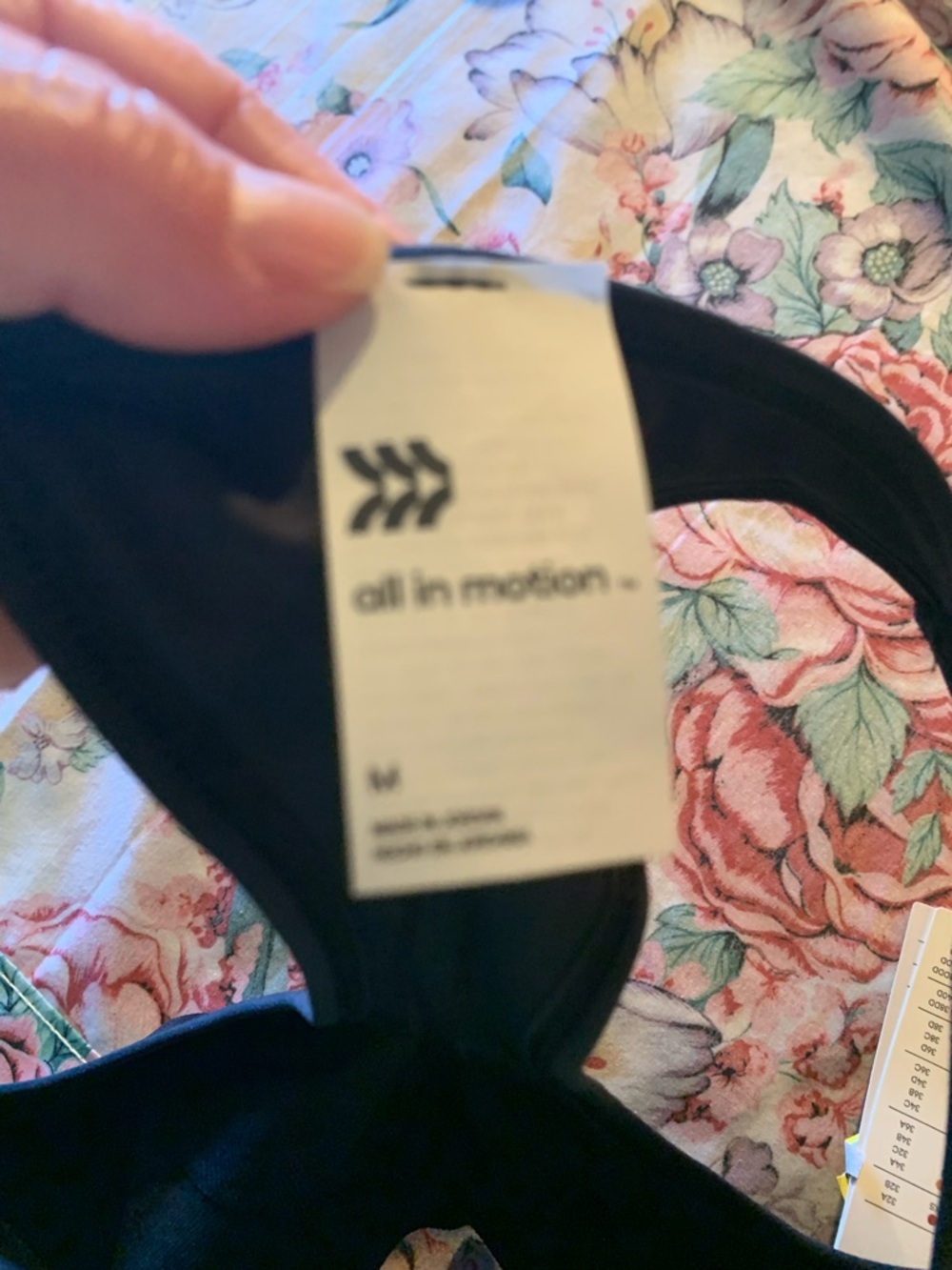NWT all in motion Black Seamless Racerback Sports Bra Size Medium - Picture 5 of 5
